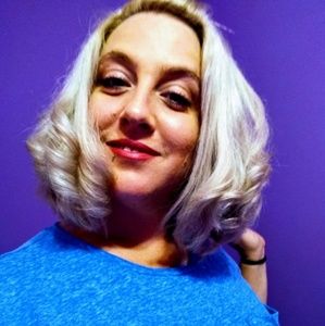 Meet your Posher, Ashlee